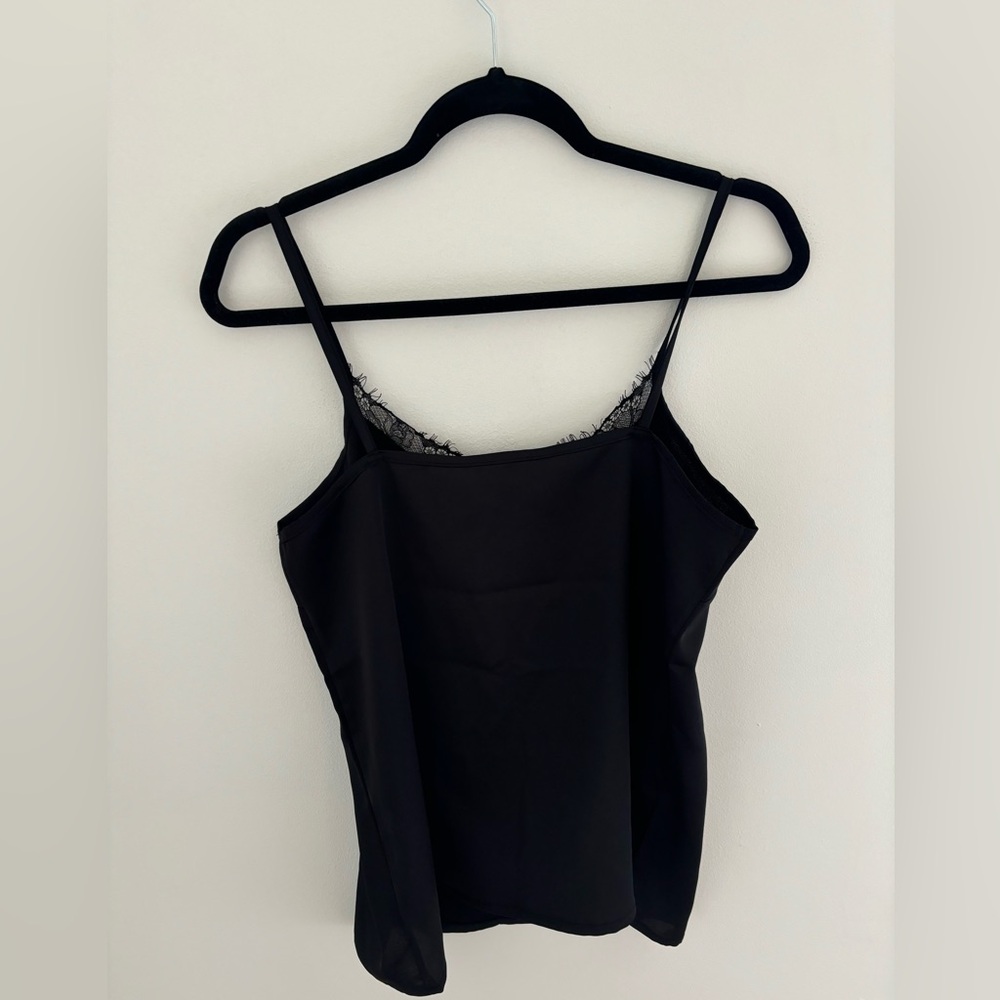 NWT Lipsy London Lace Trim Satin Cami - Picture 2 of 4